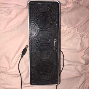 This is a Polaroid speaker